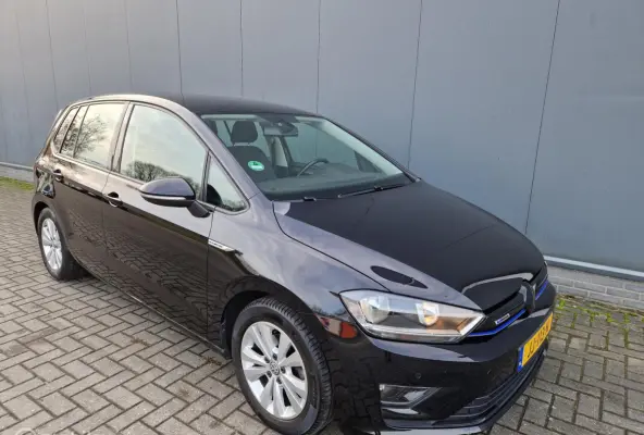 1.0 TSI Connected Series