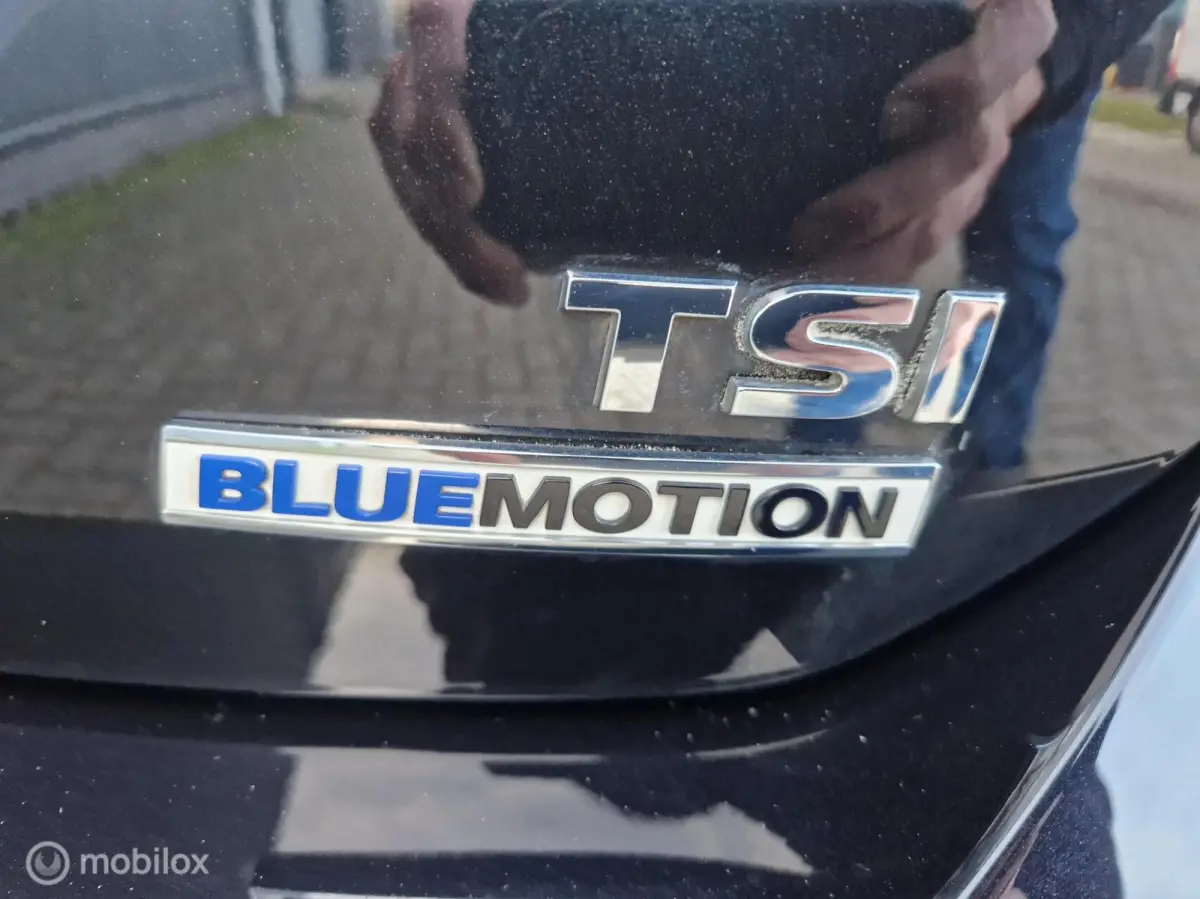1.0 TSI Connected Series