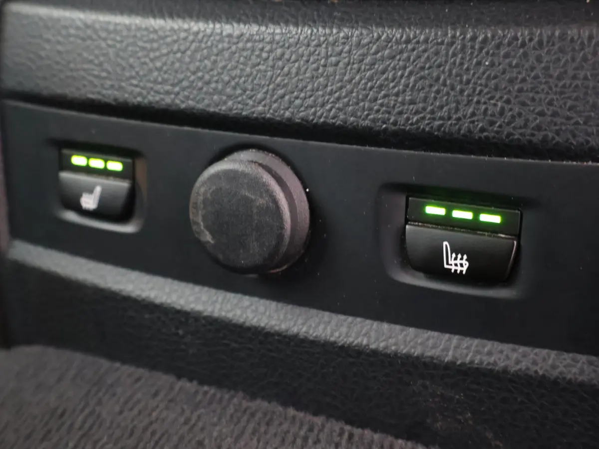 320D 163 PK EDE + WEGKL. TREKHAAK | HARMAN/KARDON | EURO 6 | LEDER SPORTINTERIEUR