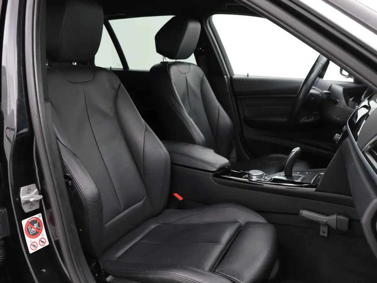 320D 163 PK EDE + WEGKL. TREKHAAK | HARMAN/KARDON | EURO 6 | LEDER SPORTINTERIEUR