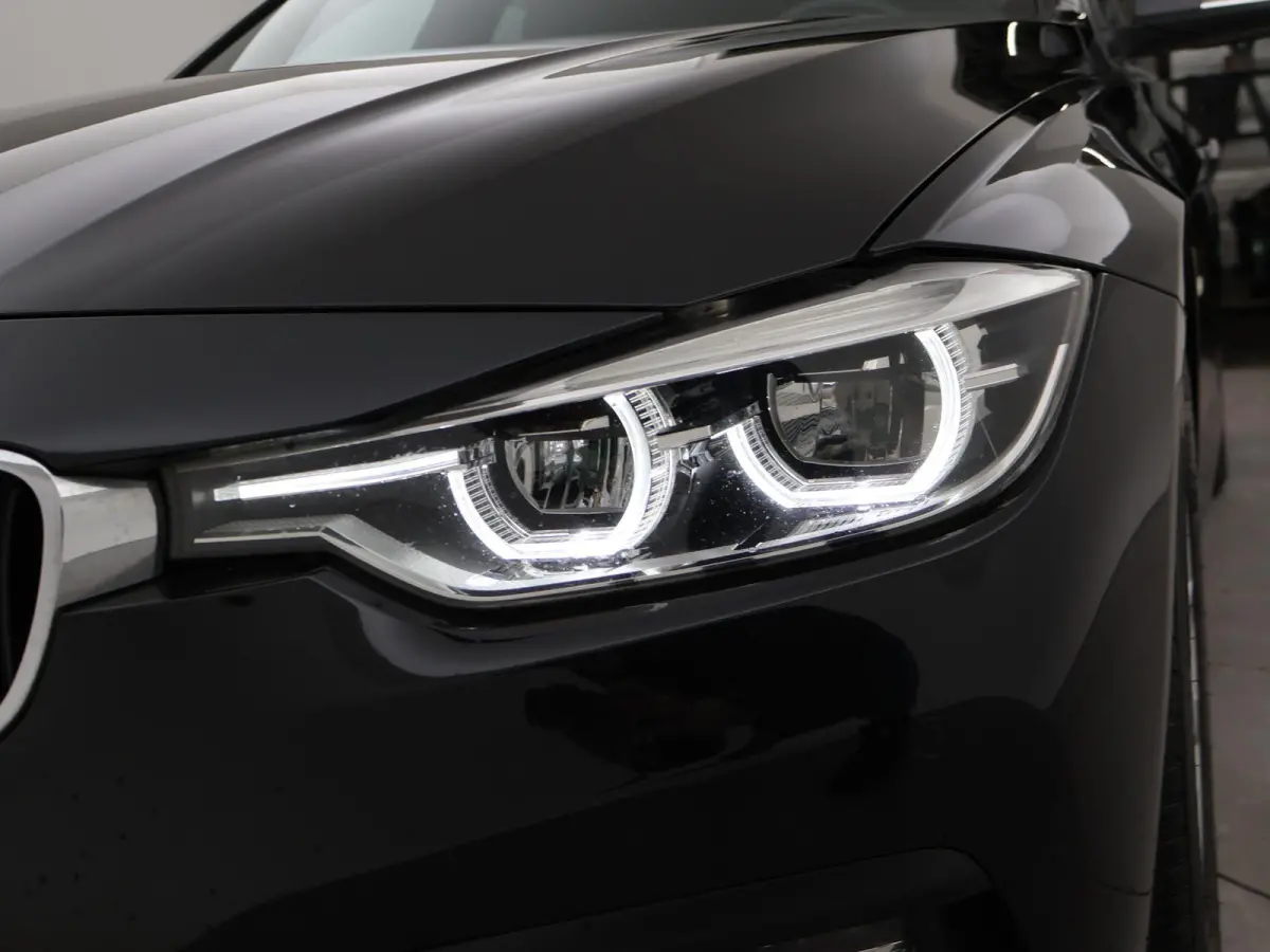 320D 163 PK EDE + WEGKL. TREKHAAK | HARMAN/KARDON | EURO 6 | LEDER SPORTINTERIEUR