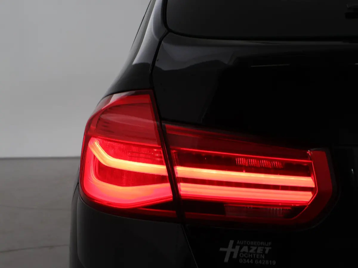 320D 163 PK EDE + WEGKL. TREKHAAK | HARMAN/KARDON | EURO 6 | LEDER SPORTINTERIEUR