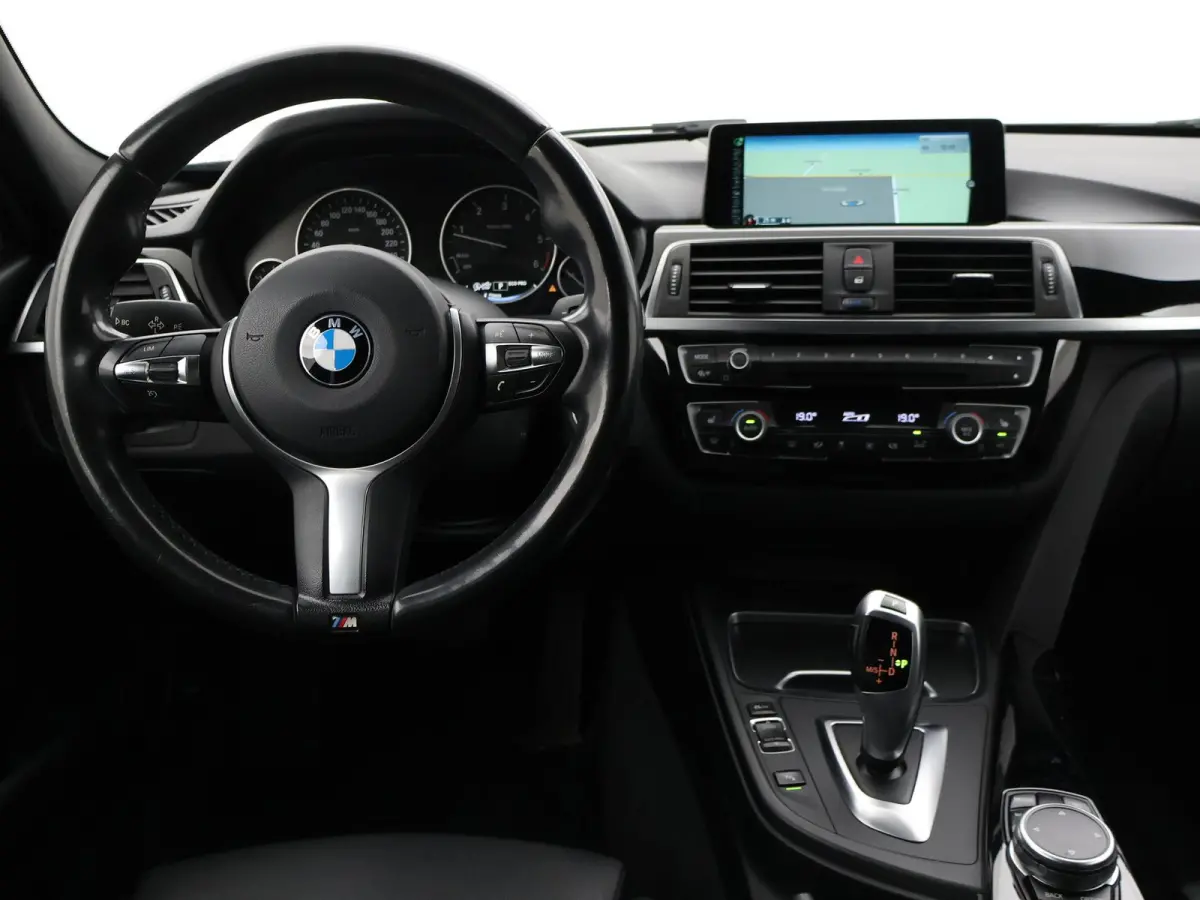 320D 163 PK EDE + WEGKL. TREKHAAK | HARMAN/KARDON | EURO 6 | LEDER SPORTINTERIEUR