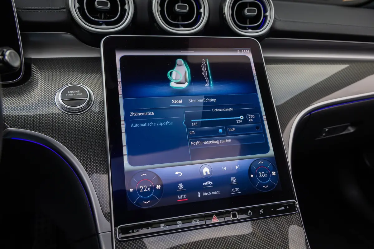 300 e AMG Line | Burmester 3D | Head Up Display | Origineel Nederlands! | Pano-dak | 360 Camera | Memory stoelen | Leder | Adapt. Cruise | Laser LED | 4-season banden |