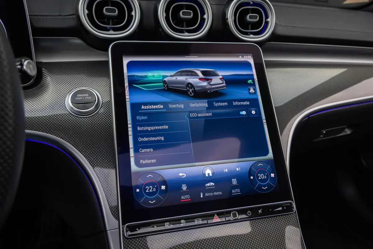 300 e AMG Line | Burmester 3D | Head Up Display | Origineel Nederlands! | Pano-dak | 360 Camera | Memory stoelen | Leder | Adapt. Cruise | Laser LED | 4-season banden |