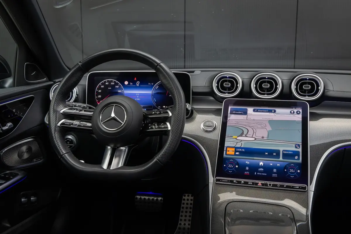 300 e AMG Line | Burmester 3D | Head Up Display | Origineel Nederlands! | Pano-dak | 360 Camera | Memory stoelen | Leder | Adapt. Cruise | Laser LED | 4-season banden |