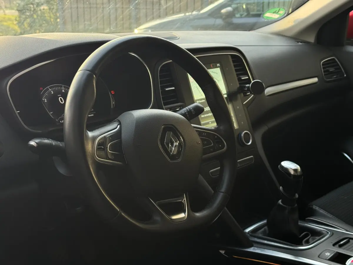 1.2 TCe Bose | CLIMA | PDC | CRUISE | KEYLESS | CARPLAY