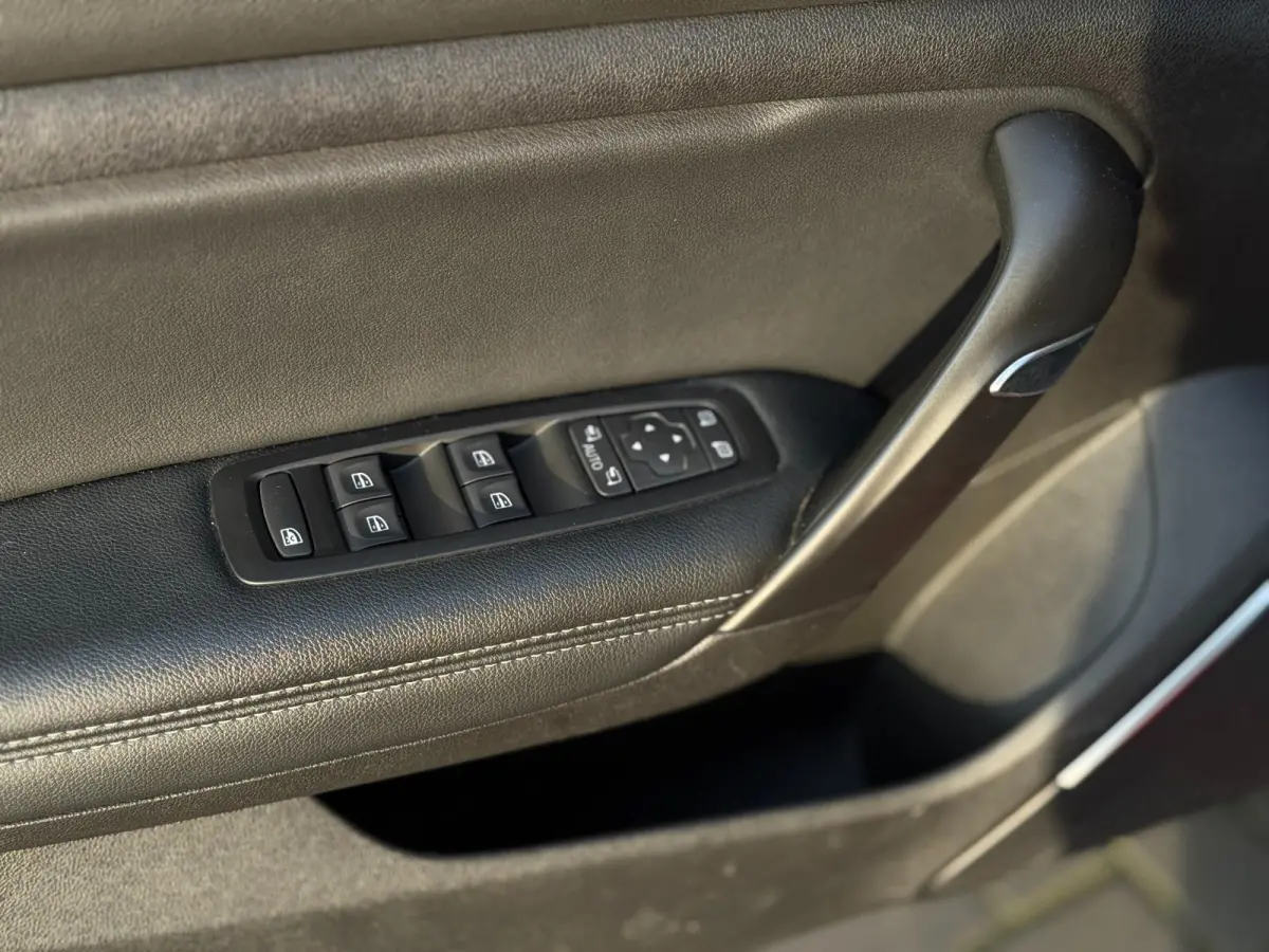 1.2 TCe Bose | CLIMA | PDC | CRUISE | KEYLESS | CARPLAY