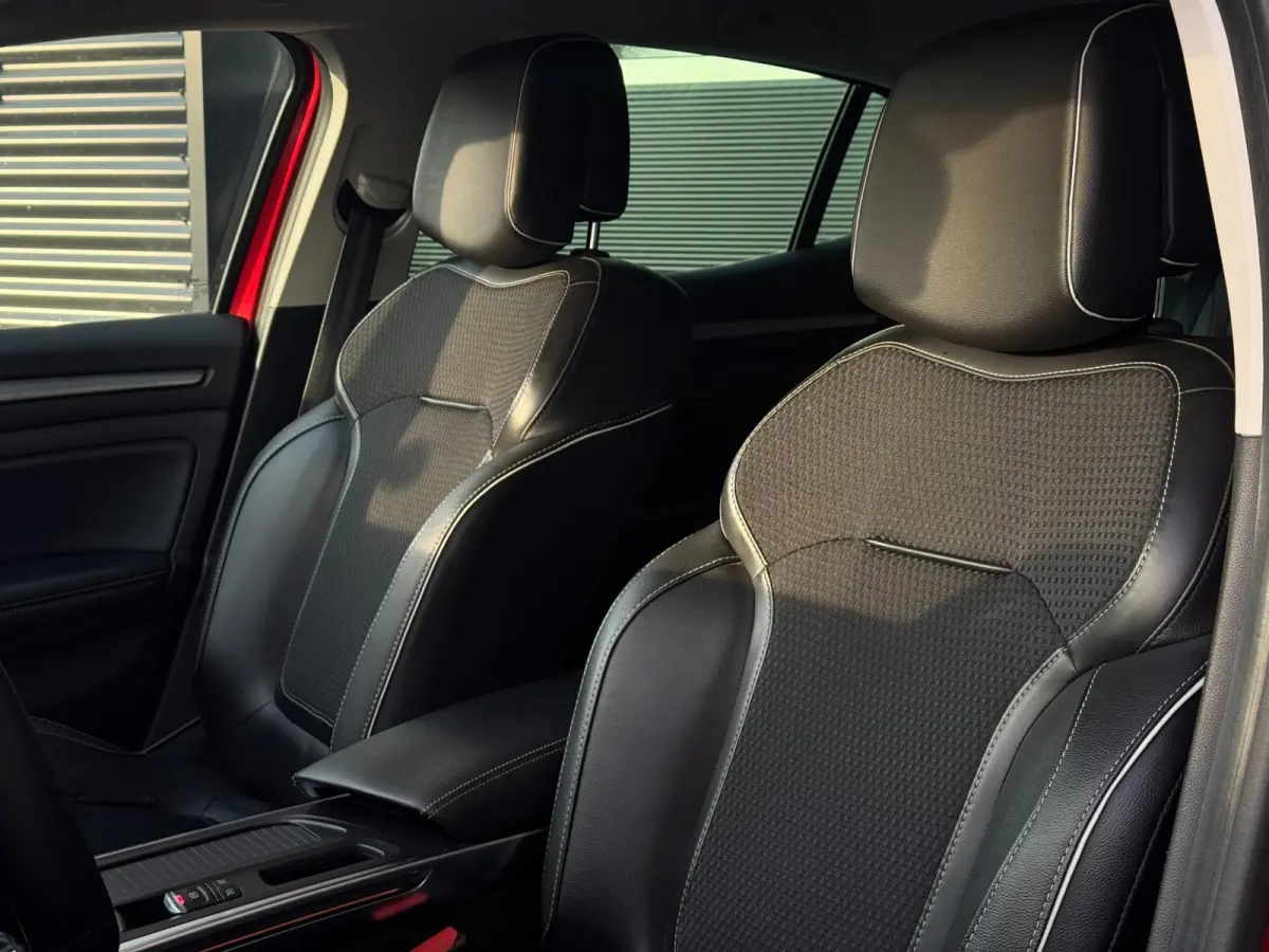 1.2 TCe Bose | CLIMA | PDC | CRUISE | KEYLESS | CARPLAY