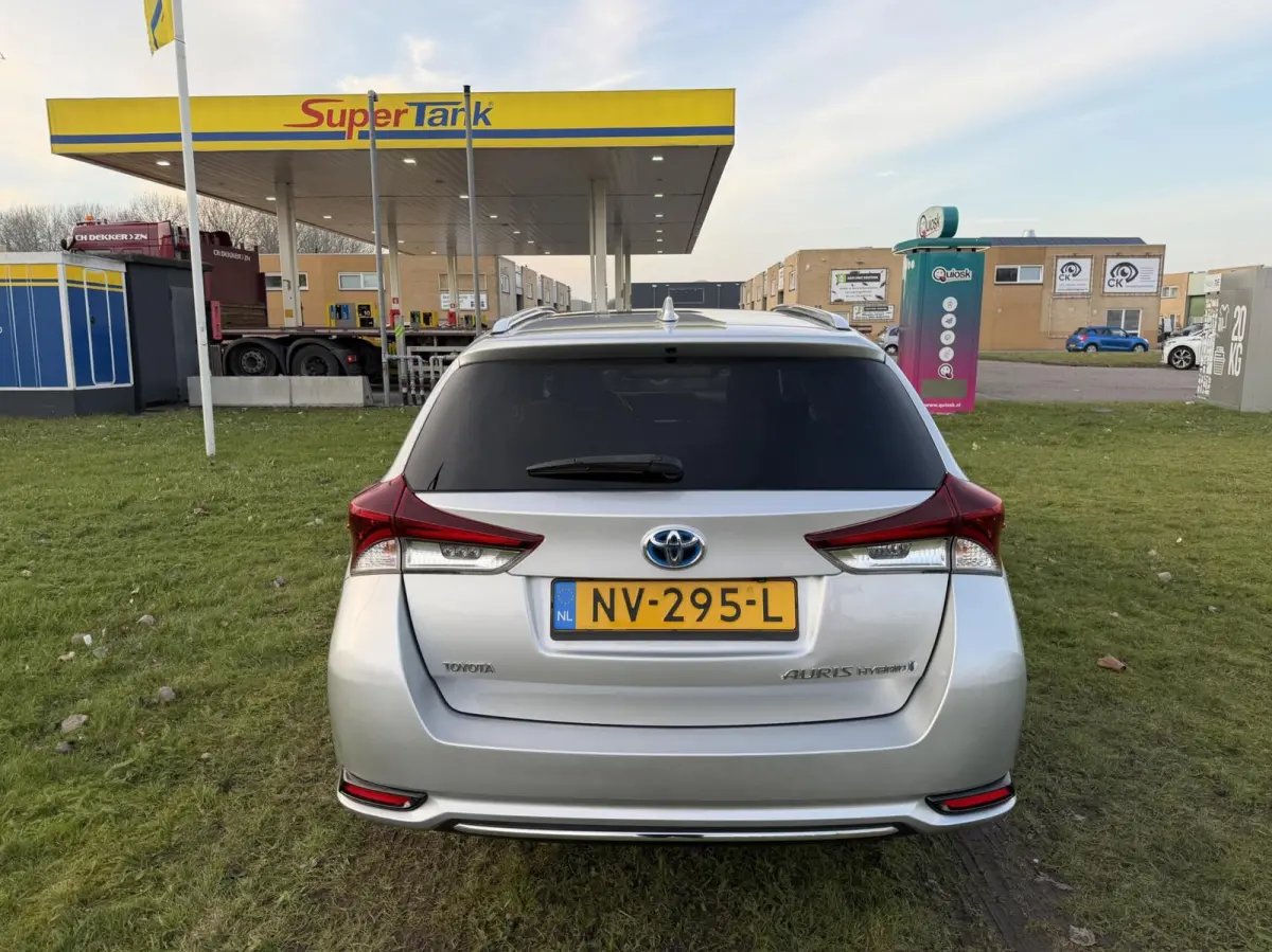 1.8 Hybrid Volcano Edition - NAVI/PANO/CAM/NAP
