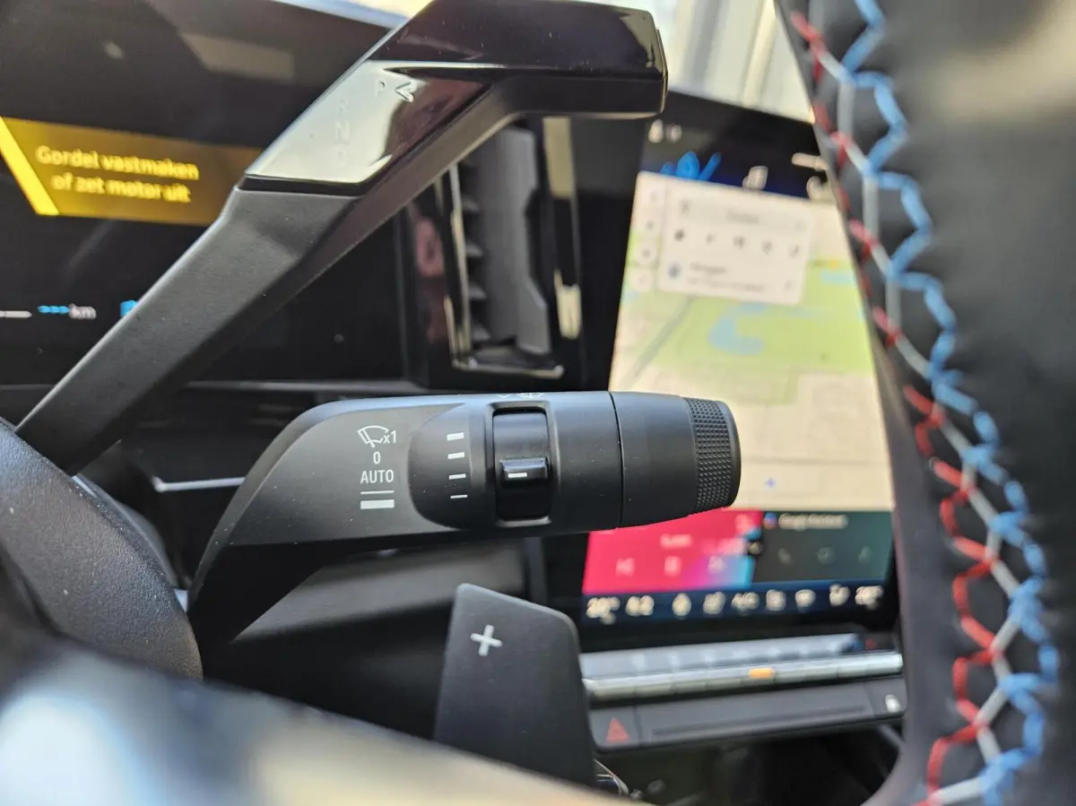 1.2 E-Tech 4x4 plug-in hybrid 300 Atelier Esprit Alpine