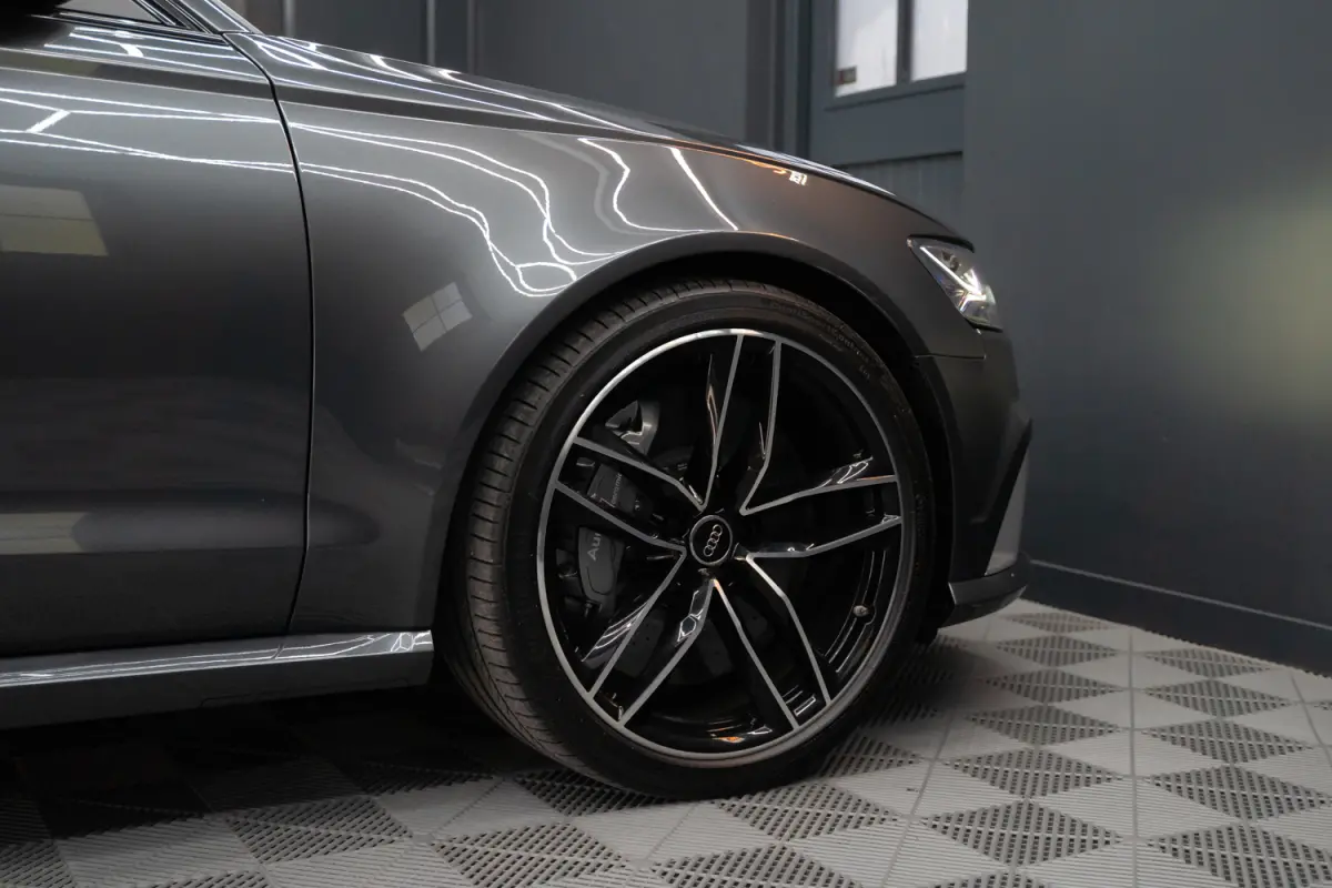 4.0 TFSI RS 6 quattro Pro Line Plus Keramisch / Pano / Alarm / Facelift / luchtv. / Matrix / ACC / Carbon