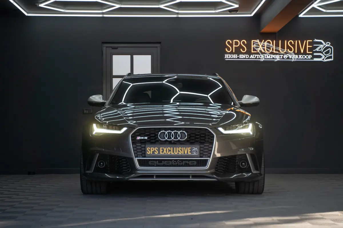 4.0 TFSI RS 6 quattro Pro Line Plus Keramisch / Pano / Alarm / Facelift / luchtv. / Matrix / ACC / Carbon