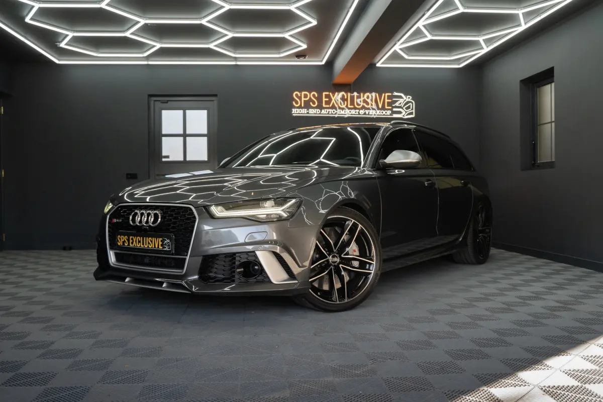 4.0 TFSI RS 6 quattro Pro Line Plus Keramisch / Pano / Alarm / Facelift / luchtv. / Matrix / ACC / Carbon