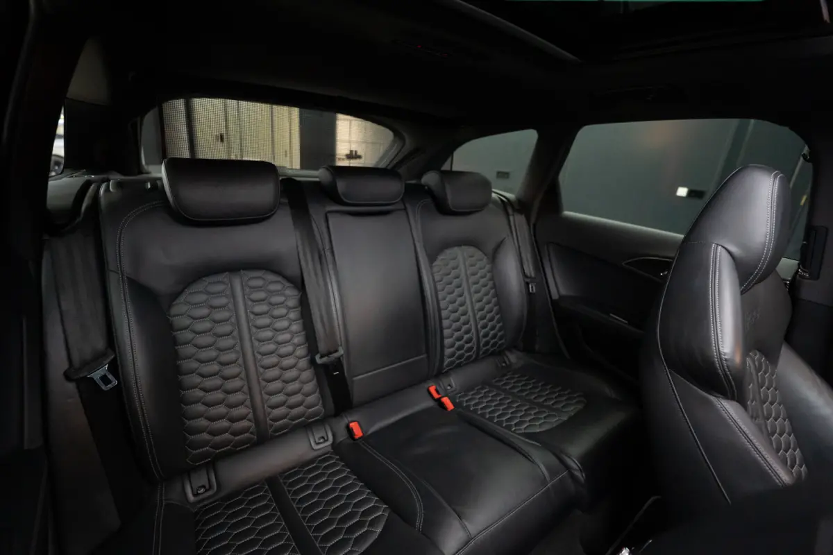 4.0 TFSI RS 6 quattro Pro Line Plus Keramisch / Pano / Alarm / Facelift / luchtv. / Matrix / ACC / Carbon