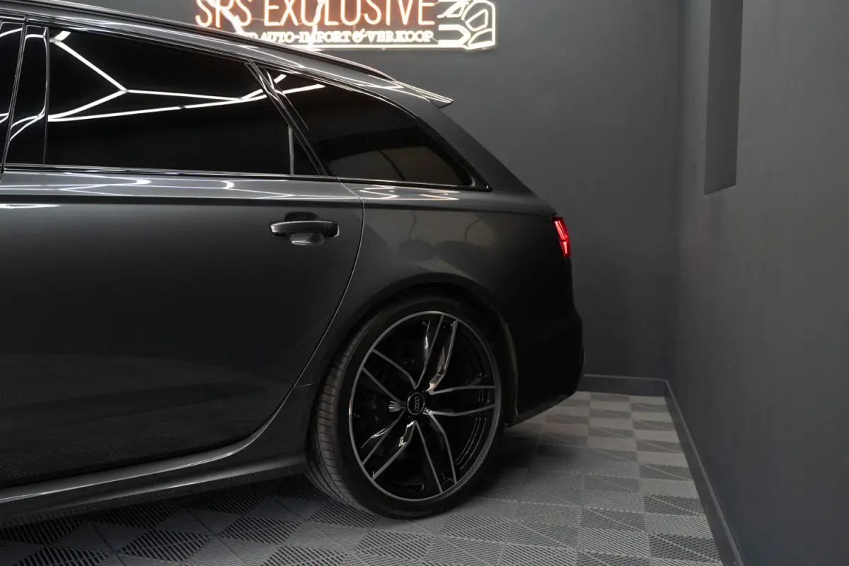 4.0 TFSI RS 6 quattro Pro Line Plus Keramisch / Pano / Alarm / Facelift / luchtv. / Matrix / ACC / Carbon