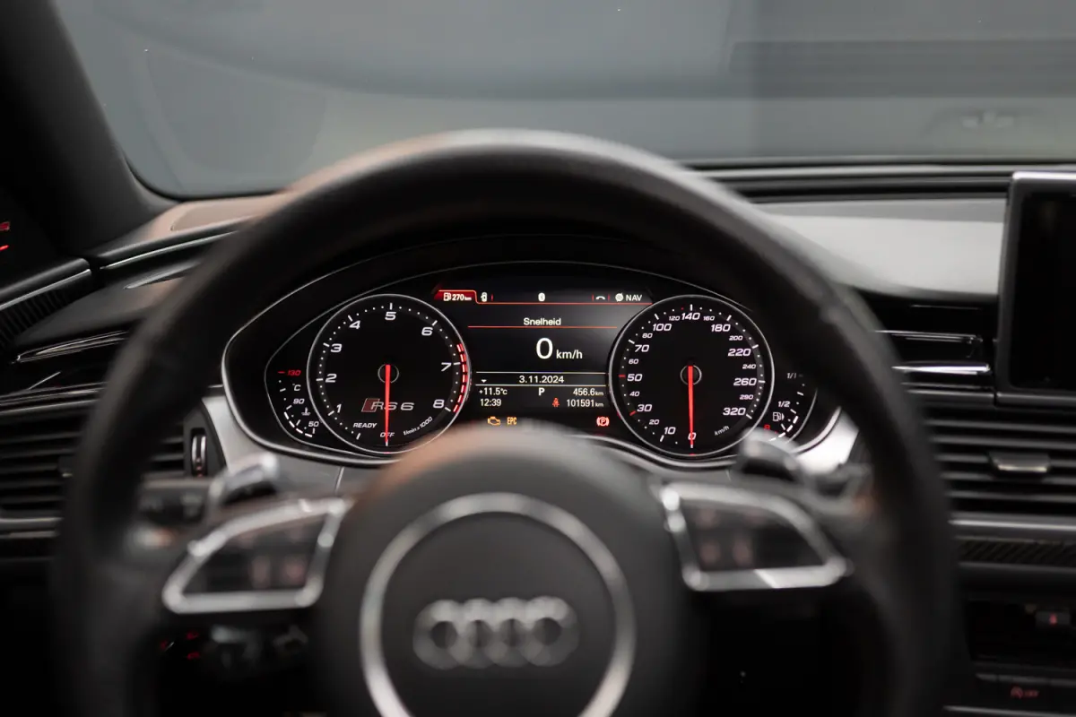 4.0 TFSI RS 6 quattro Pro Line Plus Keramisch / Pano / Alarm / Facelift / luchtv. / Matrix / ACC / Carbon