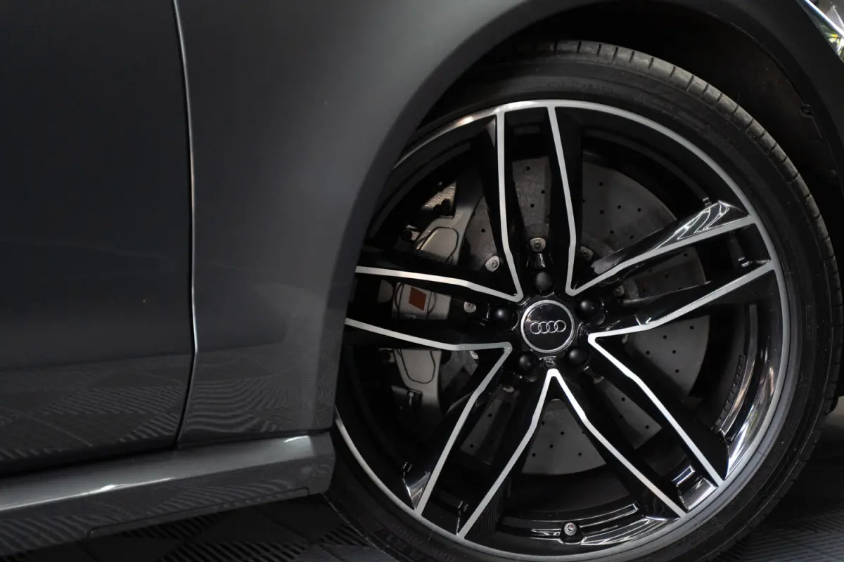 4.0 TFSI RS 6 quattro Pro Line Plus Keramisch / Pano / Alarm / Facelift / luchtv. / Matrix / ACC / Carbon