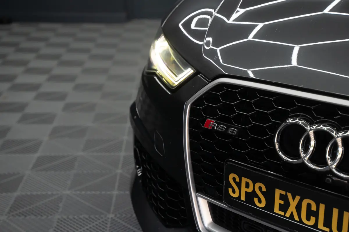 4.0 TFSI RS 6 quattro Pro Line Plus Keramisch / Pano / Alarm / Facelift / luchtv. / Matrix / ACC / Carbon
