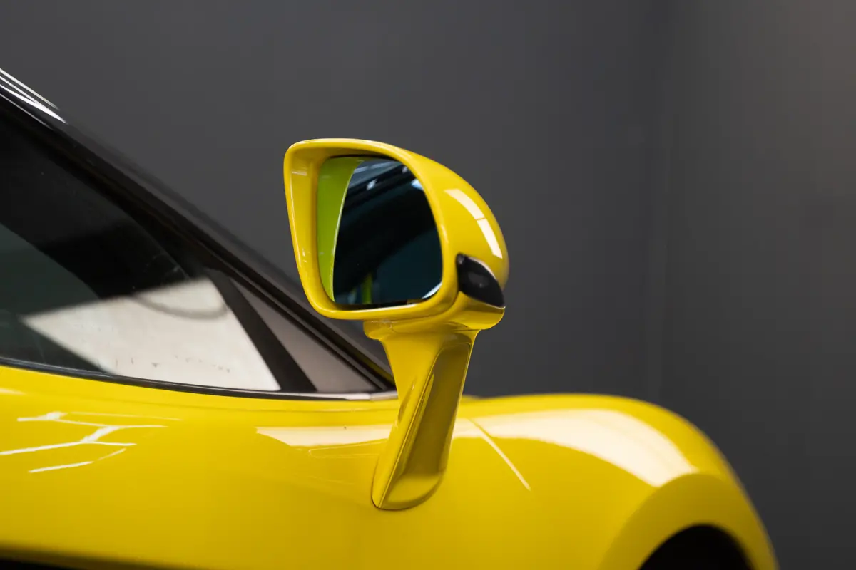 / Louwman O.H. / Lift / Keramisch / Novitec / Elite paint / Memory / Bowers & Wilkins / Soft close / Camera / LoJack Launch Edition Spider