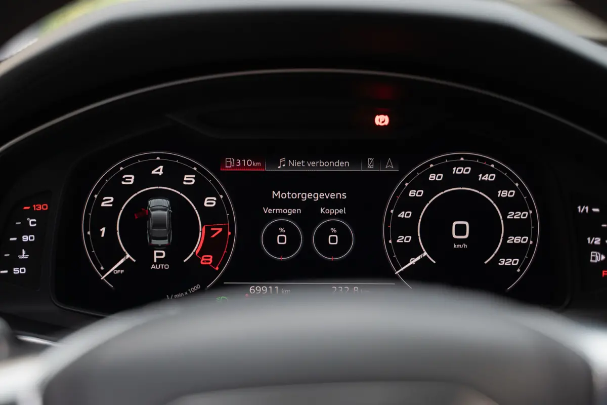 4.0 TFSI RS 7 quattro URBAN / B&O / Keramisch / Pano / Soft close / HUD / VC / ACC RS7