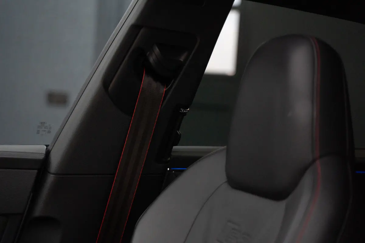4.0 TFSI RS 7 quattro URBAN / B&O / Keramisch / Pano / Soft close / HUD / VC / ACC RS7