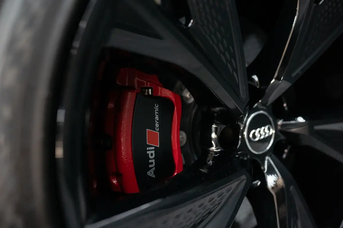 4.0 TFSI RS 7 quattro URBAN / B&O / Keramisch / Pano / Soft close / HUD / VC / ACC RS7