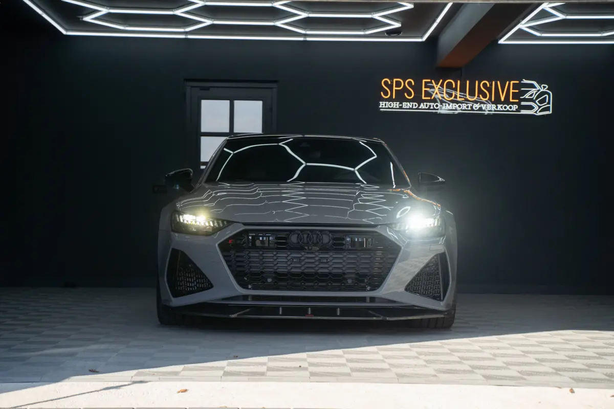 4.0 TFSI RS 7 quattro URBAN / B&O / Keramisch / Pano / Soft close / HUD / VC / ACC RS7