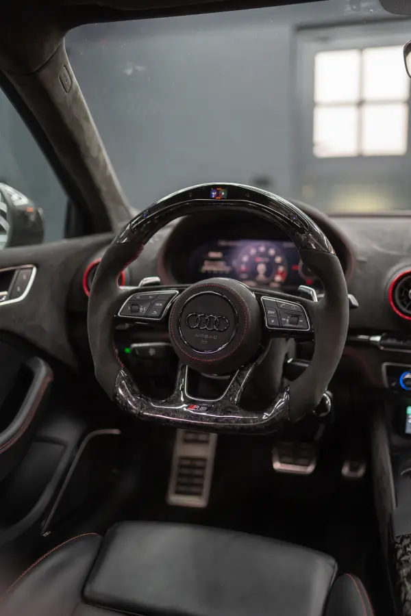 2.5 TFSI RS 3 quattro Widebody / TTE700 / Full PPF / B&O / Pano / IPE Titanium uitlaat / VC / Custom RS3 VOL Stage 3