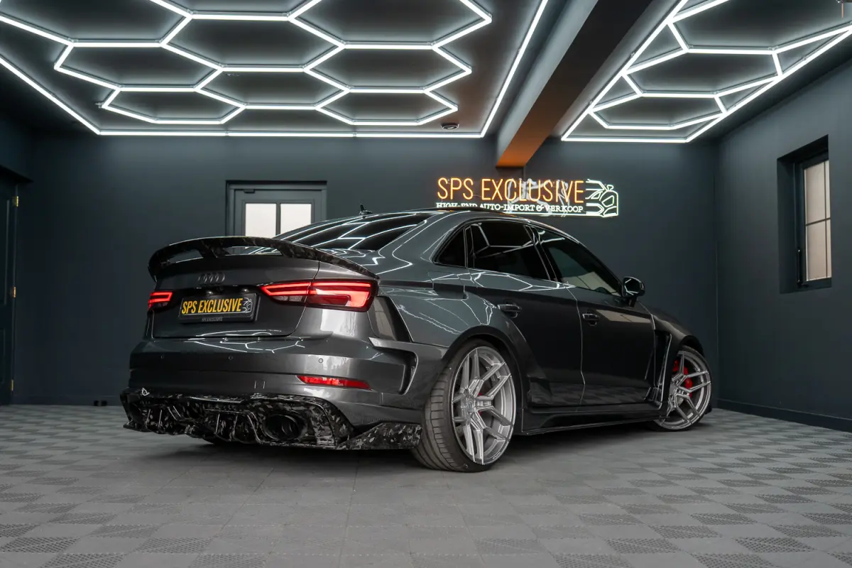 2.5 TFSI RS 3 quattro Widebody / TTE700 / Full PPF / B&O / Pano / IPE Titanium uitlaat / VC / Custom RS3 VOL Stage 3