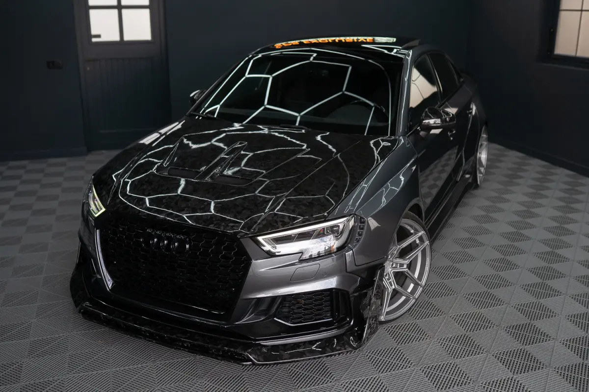 2.5 TFSI RS 3 quattro Widebody / TTE700 / Full PPF / B&O / Pano / IPE Titanium uitlaat / VC / Custom RS3 VOL Stage 3
