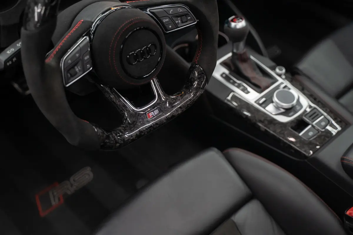 2.5 TFSI RS 3 quattro Widebody / TTE700 / Full PPF / B&O / Pano / IPE Titanium uitlaat / VC / Custom RS3 VOL Stage 3