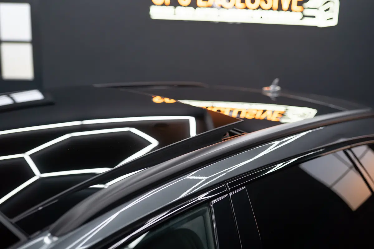 RS 6 TFSI quattro / B&O 3d./ Milltek / Keramisch / Pano / Carbon / Softcl. / 360 cam / Alarm kl5 - Full option
