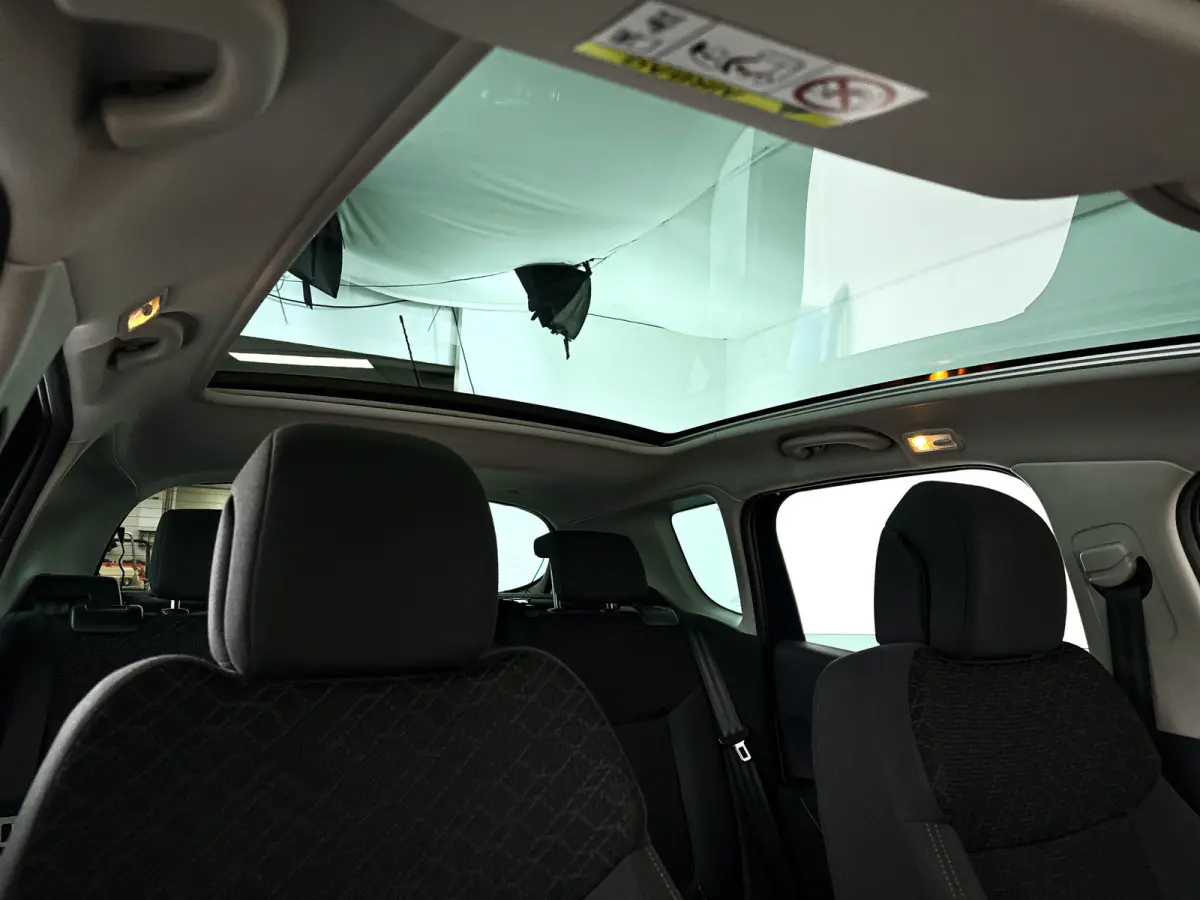 PureTech Style | Panoramadak| Navigatie