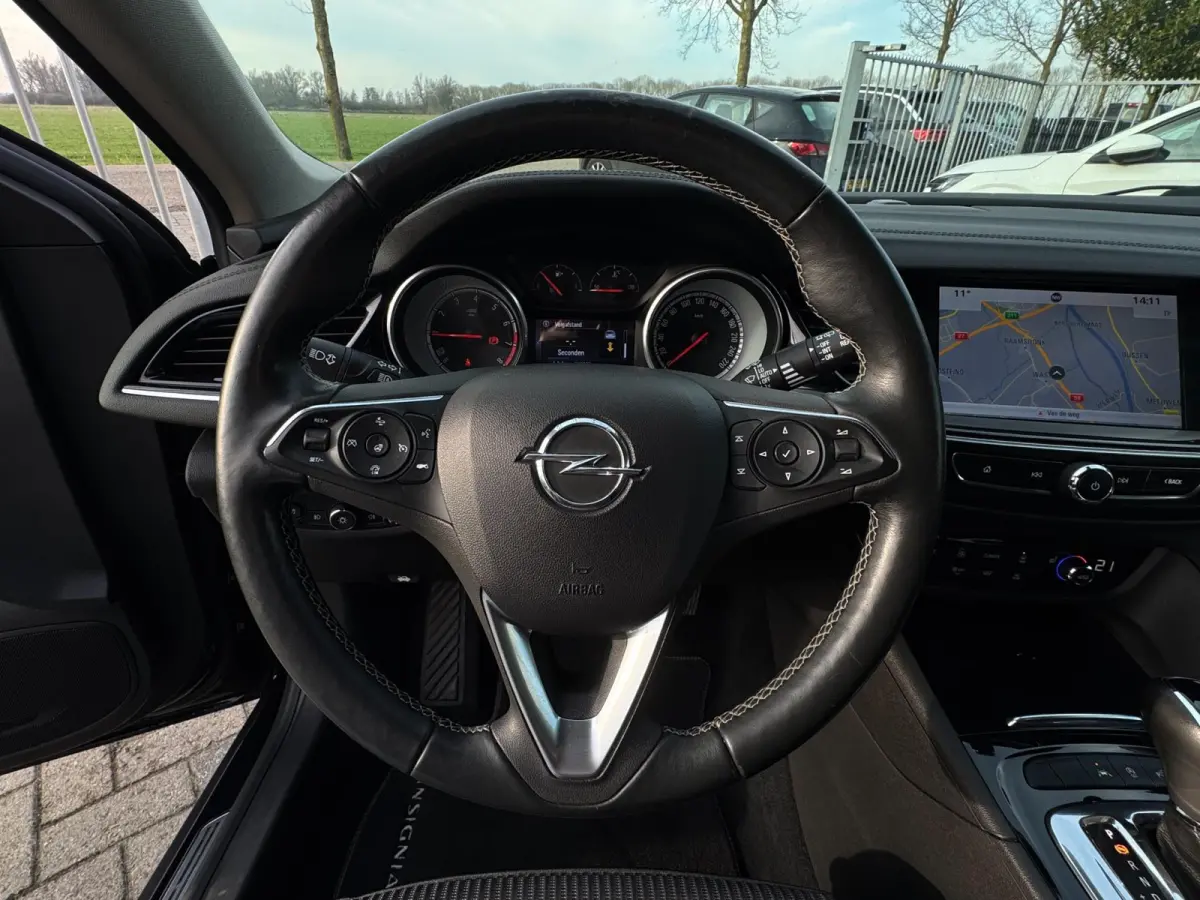 1.5 Turbo Business Executive INKL TREKHAAK / ELEKTR. KLEP / CAMERA / CARPLAY / NAVI / STOELVERW. / LMV