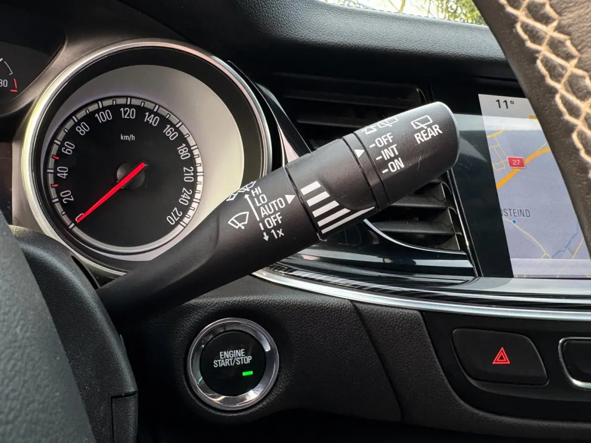 1.5 Turbo Business Executive INKL TREKHAAK / ELEKTR. KLEP / CAMERA / CARPLAY / NAVI / STOELVERW. / LMV