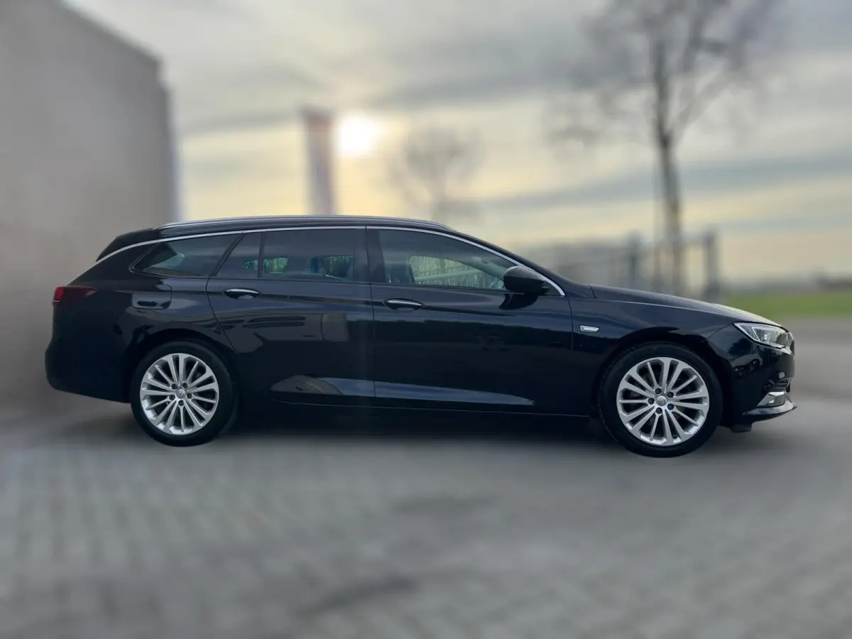 1.5 Turbo Business Executive INKL TREKHAAK / ELEKTR. KLEP / CAMERA / CARPLAY / NAVI / STOELVERW. / LMV