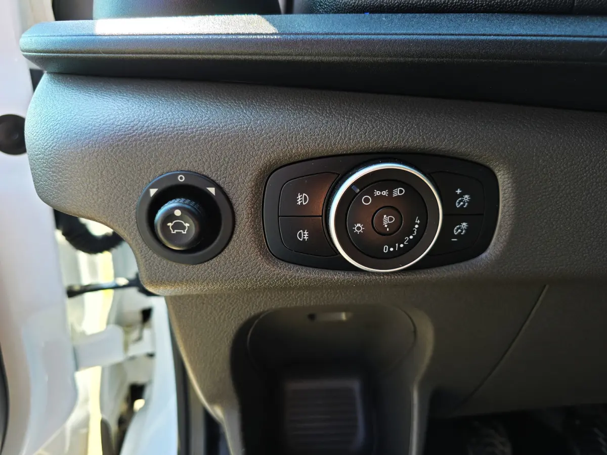 350 2.0 TDCI L2 H2 - 130 Pk - Euro 6 - Airco - Cruise Control