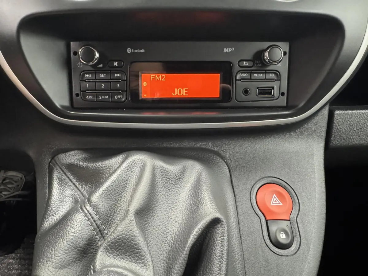 bestel 1.5 dCi 75 Trekhaak-Airco-PDC-Bluetooth-Elek.ramen-Elek.spiegels