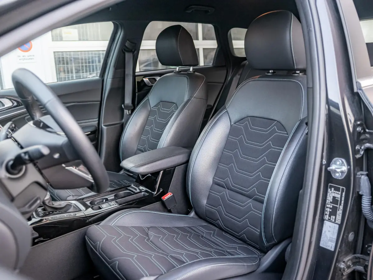 1.0 T-GDi MHEV Design Edition | Automaat | Climate | Cruise | Stoel & Stuurverwarming