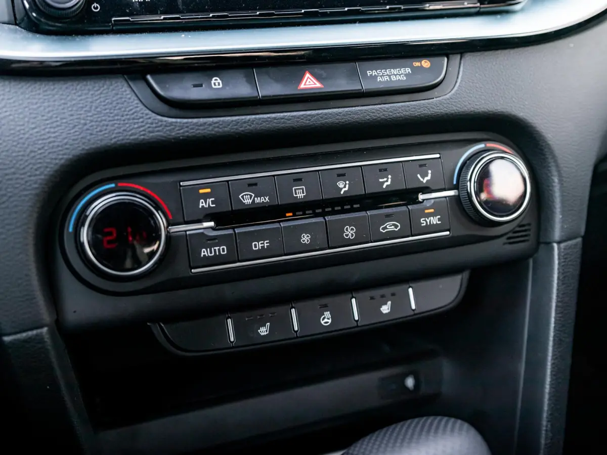 1.0 T-GDi MHEV Design Edition | Automaat | Climate | Cruise | Stoel & Stuurverwarming