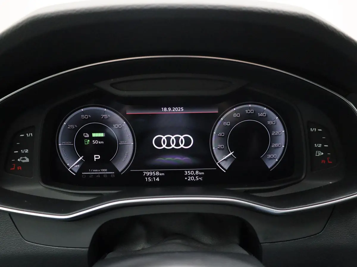 Advanced 50 TFSI e S tronic Quattro S-Line | Automaat | 300PK | 3X S-Line | Panoramadak | Trekhaak | Lederen Bekleding | Memory Seats | LED Koplampen | 19'' Lichtmetalen Velgen | Stoelverwar