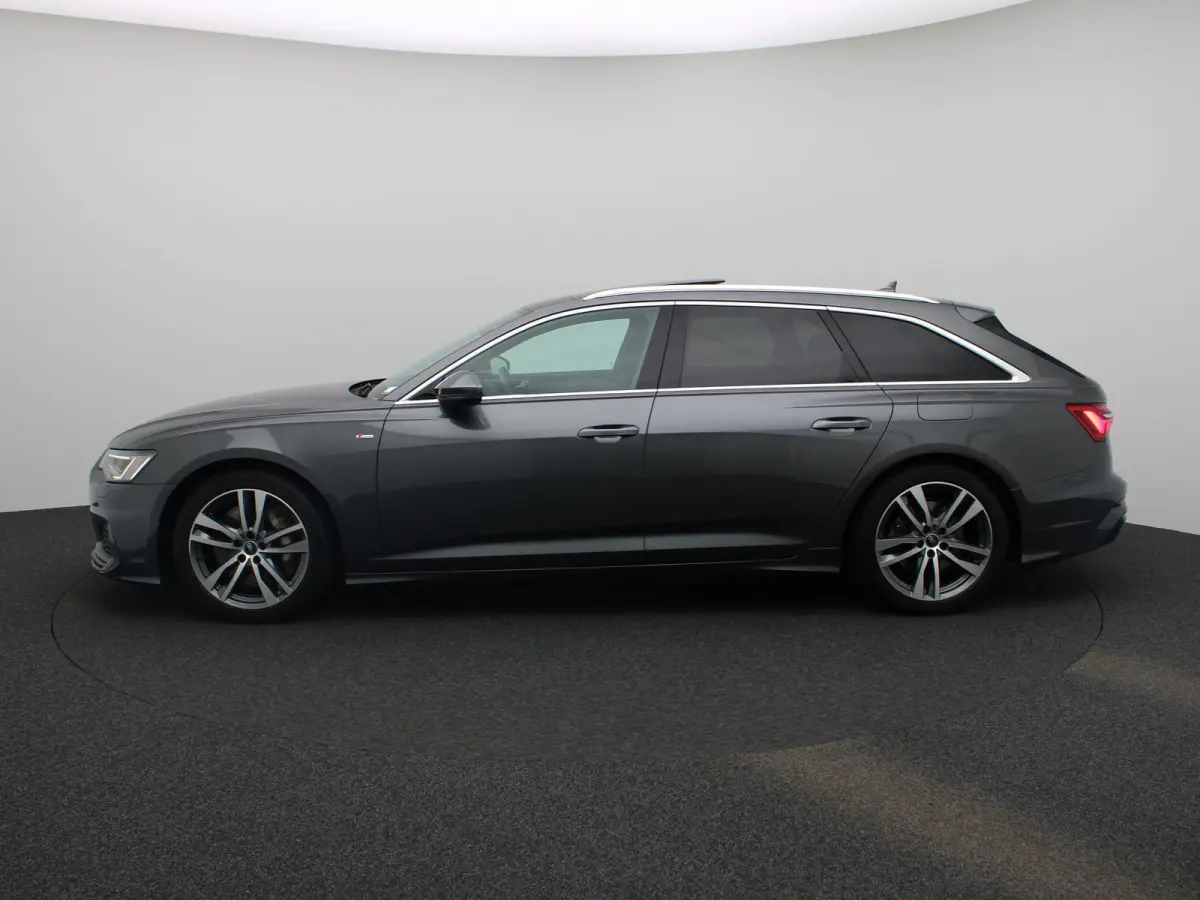 Advanced 50 TFSI e S tronic Quattro S-Line | Automaat | 300PK | 3X S-Line | Panoramadak | Trekhaak | Lederen Bekleding | Memory Seats | LED Koplampen | 19'' Lichtmetalen Velgen | Stoelverwar