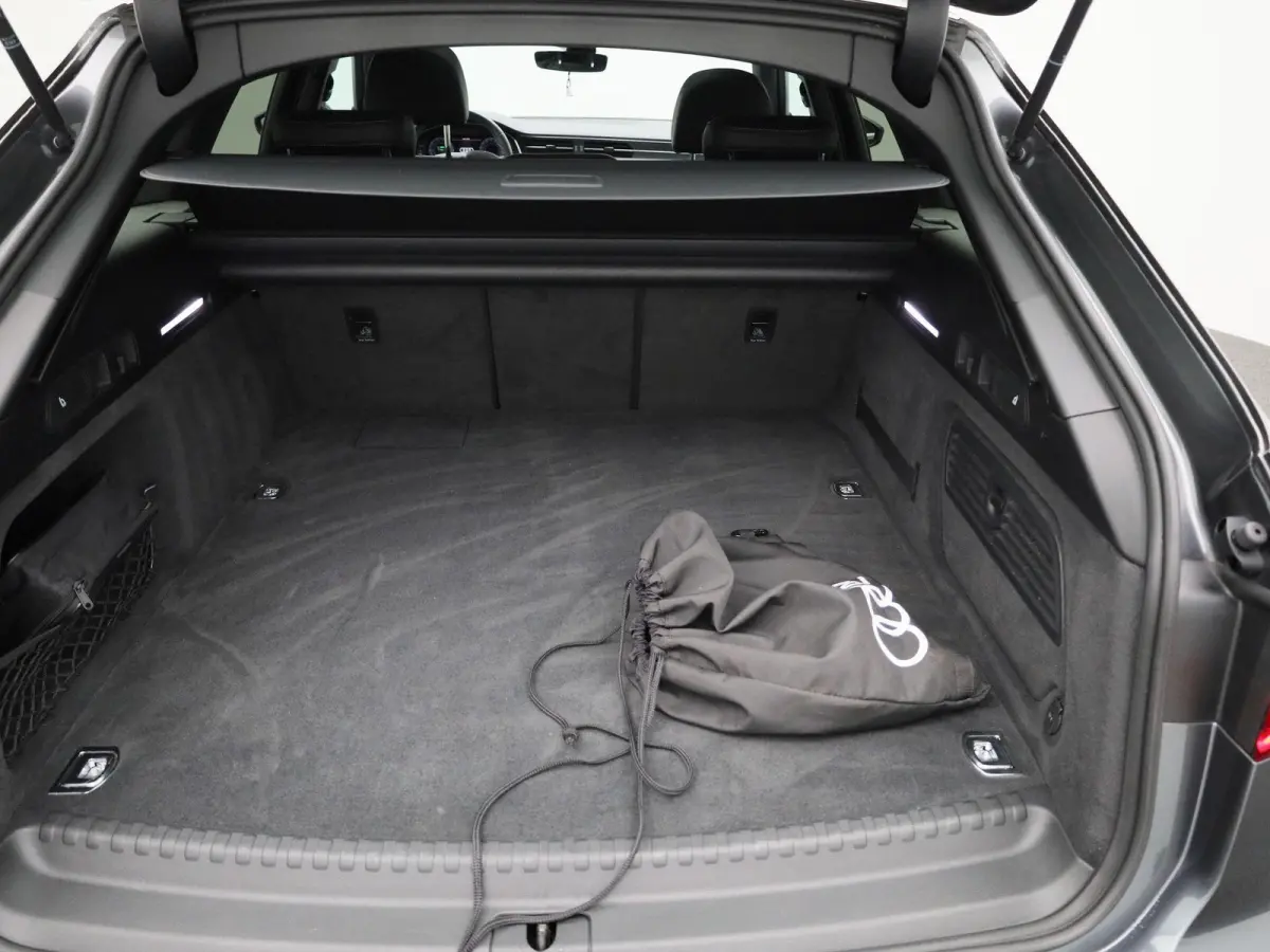 Advanced 50 TFSI e S tronic Quattro S-Line | Automaat | 300PK | 3X S-Line | Panoramadak | Trekhaak | Lederen Bekleding | Memory Seats | LED Koplampen | 19'' Lichtmetalen Velgen | Stoelverwar