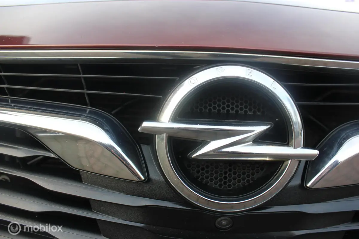 OPC 200PK ! NAVI / CRUISE / CLIMA / HEAD-UP 1.6 Turbo Exclusive
