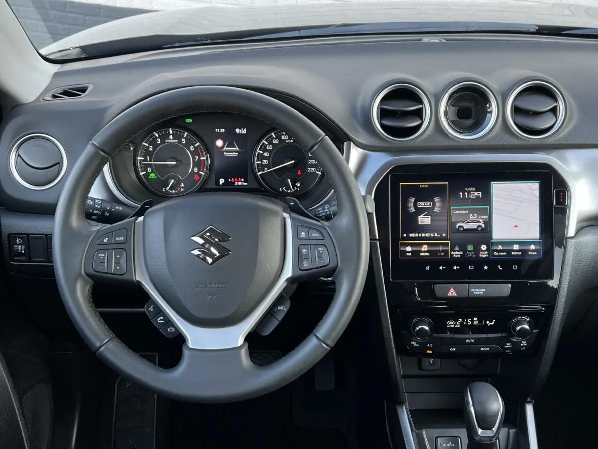 1.5 Hybrid Select | Navi | Camera | Carplay | ACC