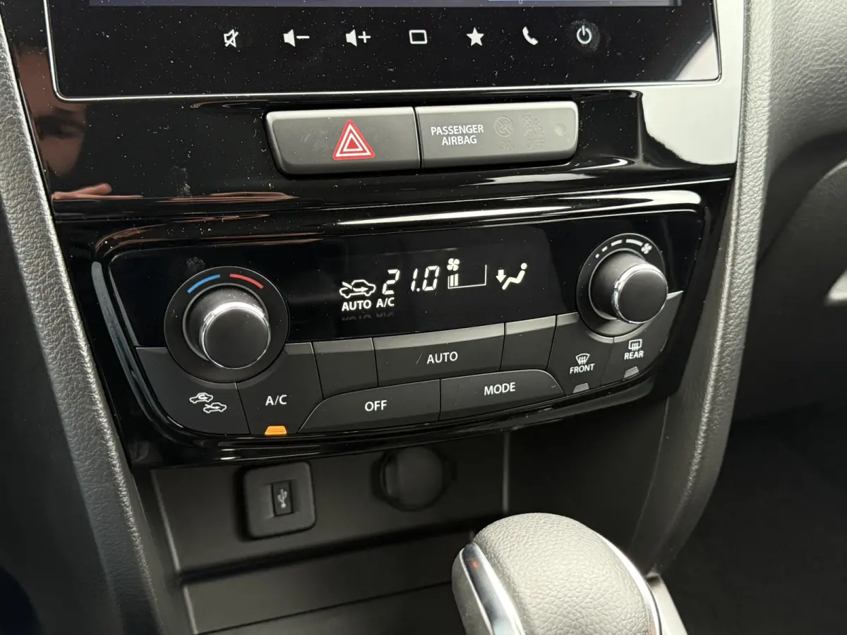 1.5 Hybrid Select | Navi | Camera | Carplay | ACC