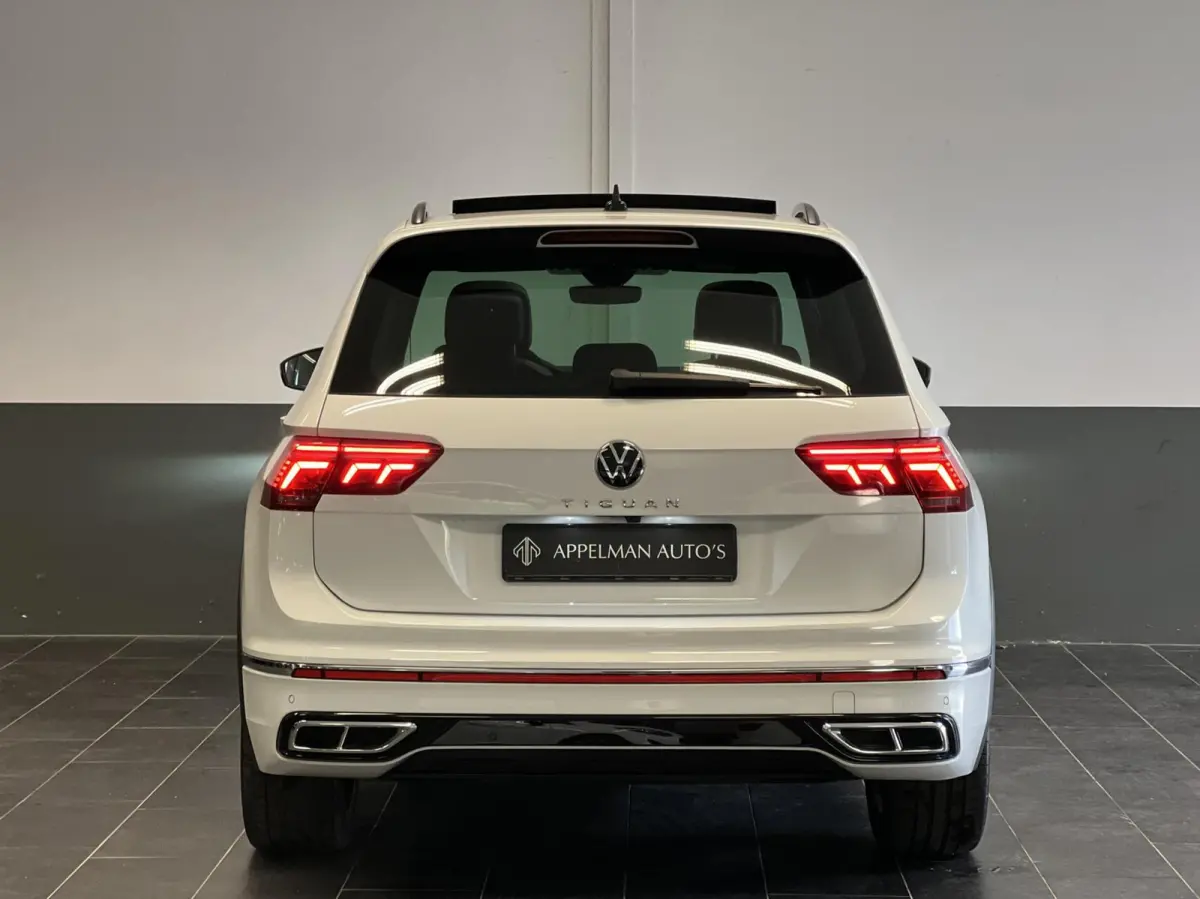 1.5 TSI 3 X R-Line |360Camera|HarmanKardon|Stuurverw.|Keyless|Pano|