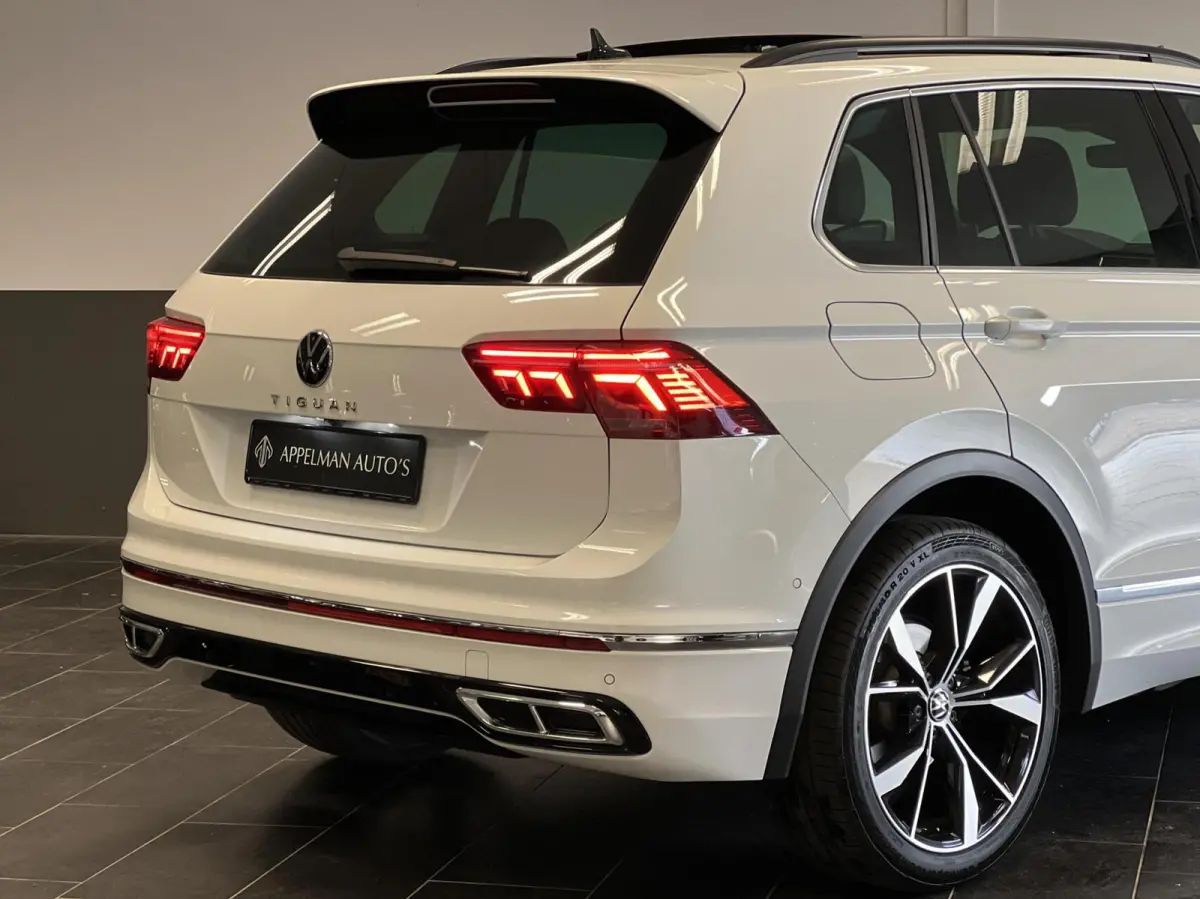 1.5 TSI 3 X R-Line |360Camera|HarmanKardon|Stuurverw.|Keyless|Pano|