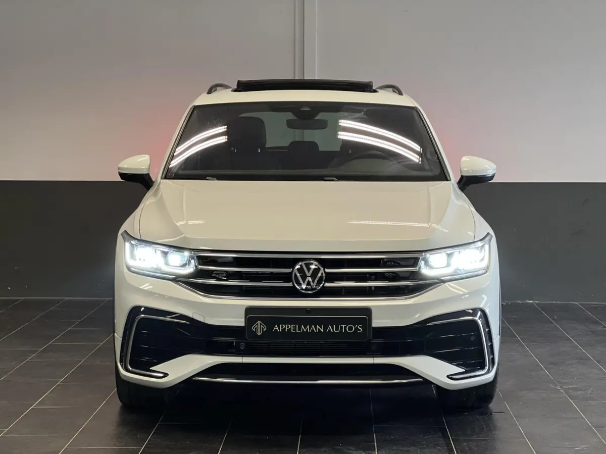 1.5 TSI 3 X R-Line |360Camera|HarmanKardon|Stuurverw.|Keyless|Pano|